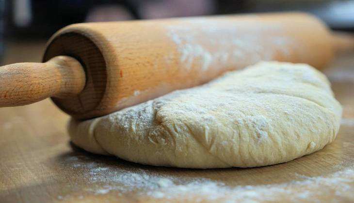 <strong>Kitchen Tips: </strong><strong>फटाफट सॉफ्ट फूली हुई रोटी बनाने का ये तरीका जान आप कहेगे काश पहले पता होता, ये है आटा स्टोर करने का सही तरीका</strong>