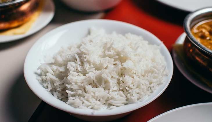 Benefits Of Rice Water: भूलकर भी ना फेंके चावल का पानी, इसके फायदे कर देंगे हैरान