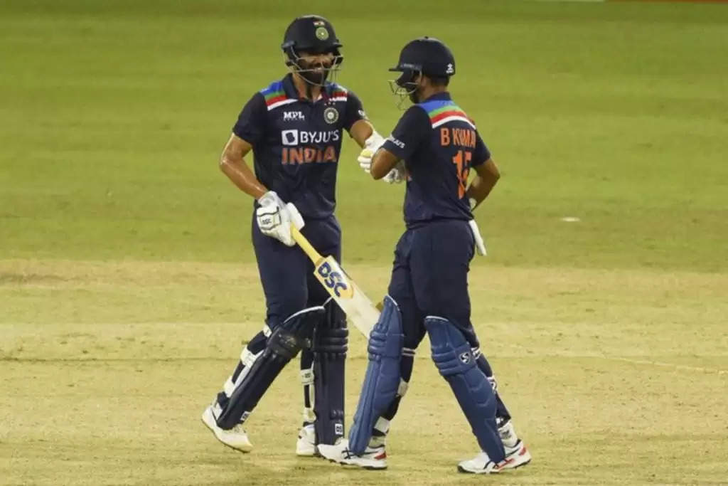 IND vs SL: तीसरे वनडे मैच में श्रीलंका का सूपड़ा साफ़ करने उतरेगी टीम इंडिया, नए चेहरों को दिया जा सकता है मौका