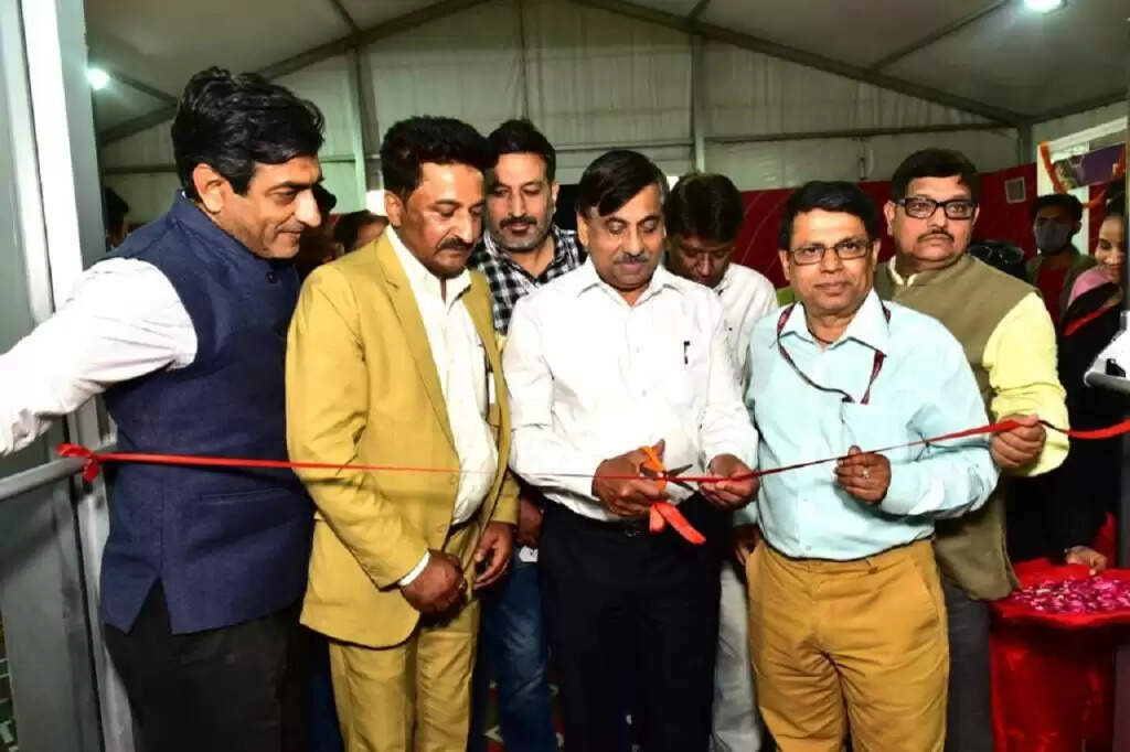 India Carpet Expo: दिल्ली में हुआ 42वें संस्करण के कर्टन रेज़र का अनावरण