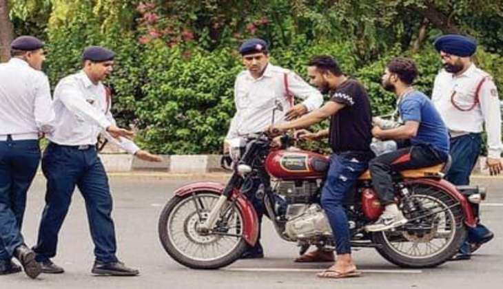 Noida Traffic Challan: जारी हुआ फरमान! वाहन चालक कल से सड़कों पर न करें ये काम, वरना कटेगा तगड़ा चालान