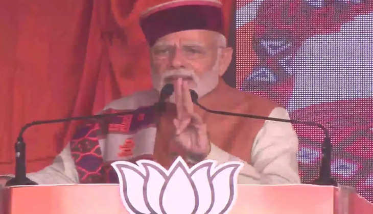 हिमाचल में PM मोदी ने भरी हुंकार, बोले-'कांग्रेस का आधार आज भी परिवारवाद', पढ़िए पूरा भाषण