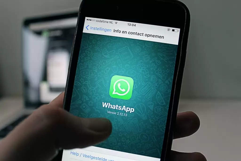 WhatsApp Big Updates : अब मल्टी-डिवाइस बीटा बिना स्मार्टफोन के भी देगा एक साथ चार डिवाइसों को परमीशन
