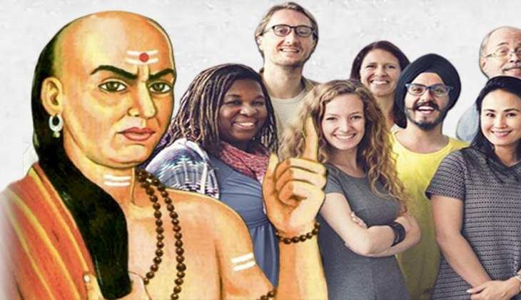 Chanakya Niti: इन 3 चीजों से युवा रहें बिल्कुल दूर, अगर नहीं दिया ध्यान तो जीवन हो जाएगा बर्बाद