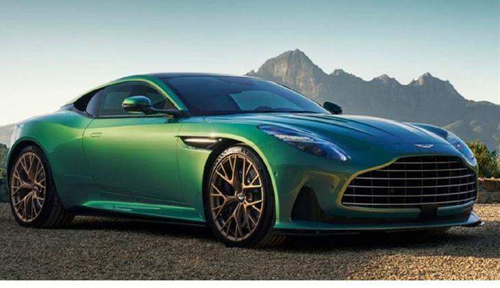 Aston Martin DB12: 325 किमी की टॉप स्पीड के साध इस धाकड़ कार ने मारी एंट्री, कीमत जान उड़ जाएंगे होश