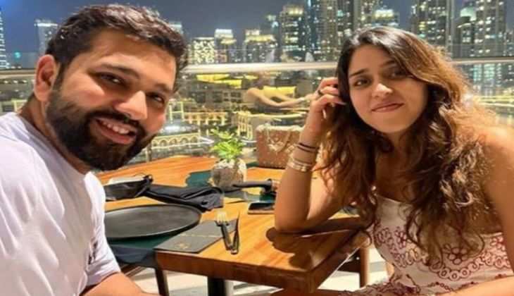 Rohit Sharma: एशिया कप से बाहर होने के बाद दुबई के 5 स्टार होटल में पत्नी रितिका के साथ डिनर करते नजर आए रोहित, शेयर कीं ये प्यारी तस्वीरें