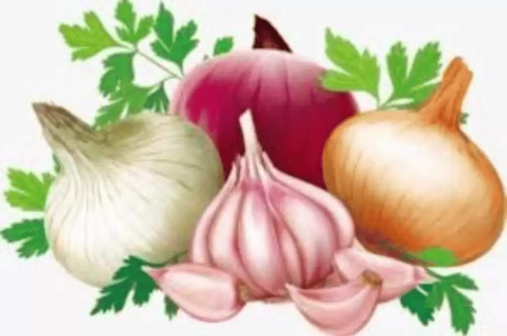 Onion garlic Rules: सनातन धर्म में प्याज-लहसुन खाने की क्यों है मनादि? ये है प्रमुख वजह