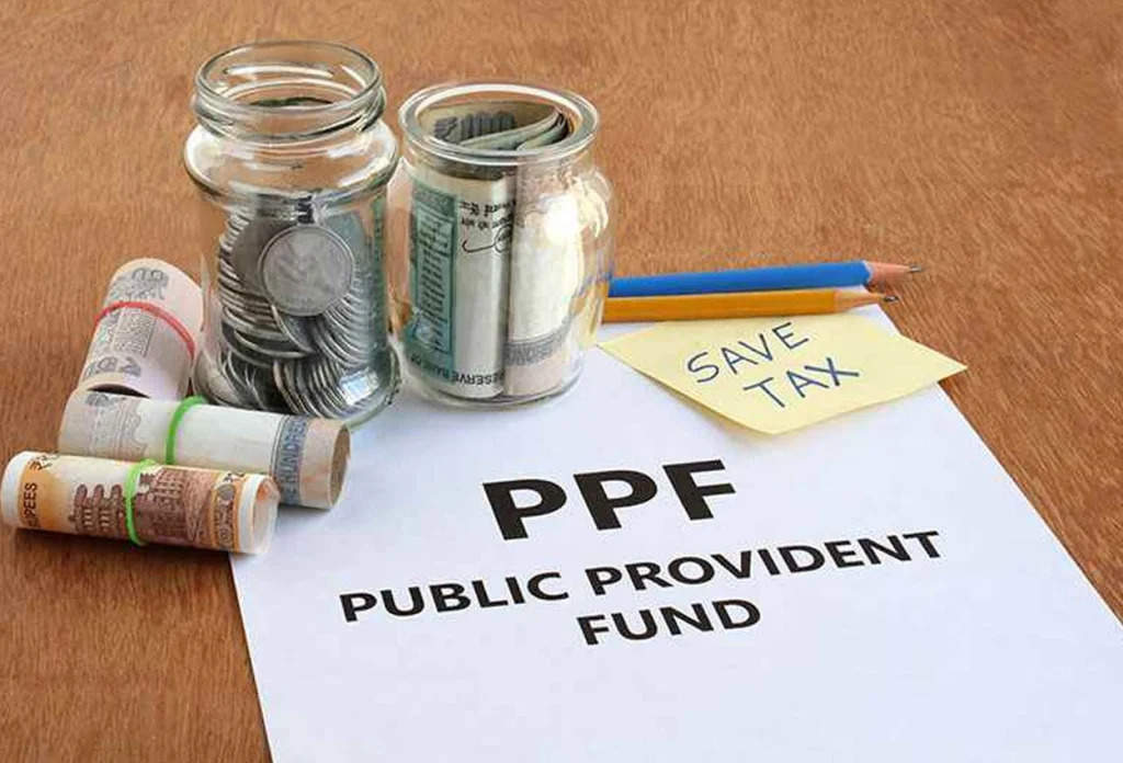 PPF: नौकरीपेशा लोग यहां निवेश करें अपना पैसा, रिटायरमेंट के वक्त मिलेगा करोड़ो रुपये का फंड