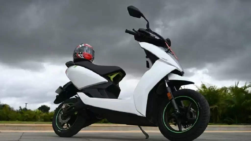 150KM की रेंज के साथ लॉन्च हुआ ये धाकड़ electric scooter, बेहतरीन फीचर्स के साथ Ola Electric की निकलेगी हवा, जानें कीमत