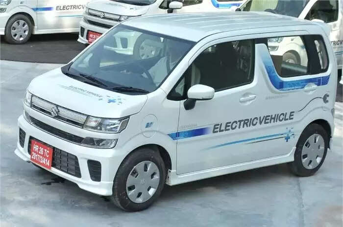 मार्केट में धमाल मचाने आ रही मारुति कि ये electric car, शानदार माईलेज के साथ मिलेगा ज्यादा स्पेस, अभी देखिए कंपनी ने मात्र इतनी रखी है इसकी कीमत