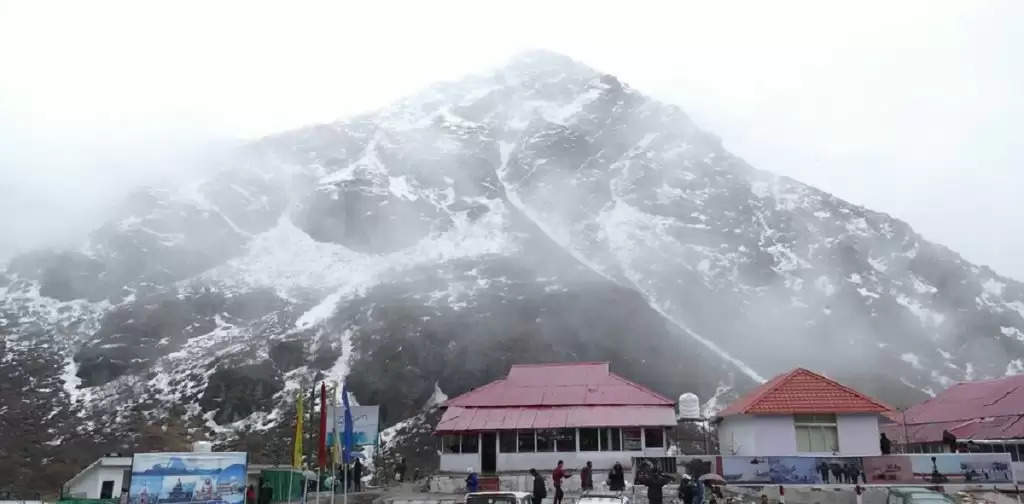 बाबा हरभजन सिंह: 50 वर्षों पूर्व शहीद हुआ जवान करता है भारत-चीन सीमा की निगरानी