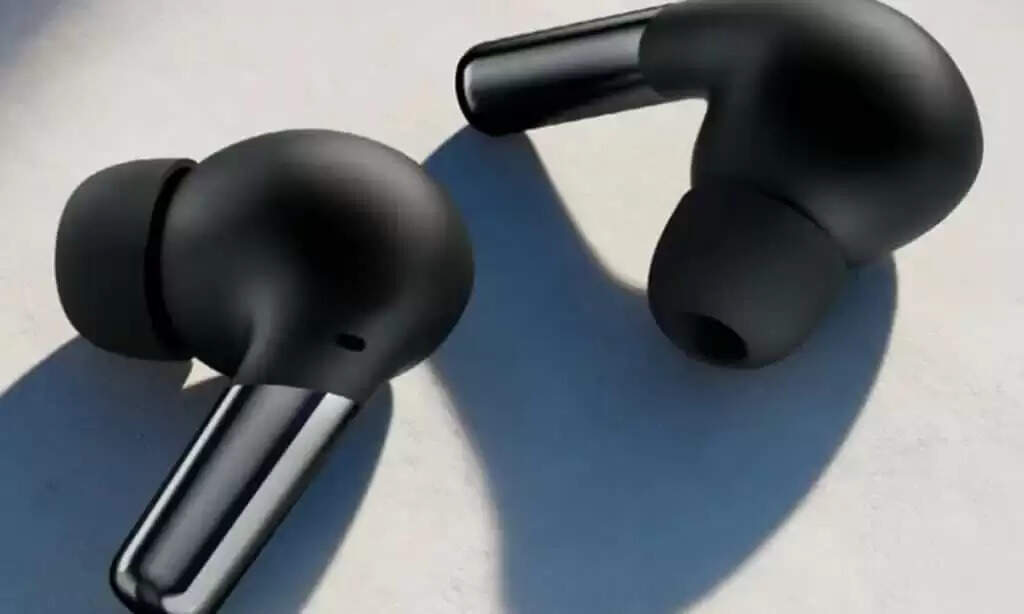 OnePlus Earbuds: नए साल में आएगा दमदार म्यूजिक वाला वनप्लस का धांसू ईयरबड्स, जानें खासियत