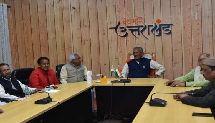 विधायक मुन्ना सिंह चौहान ने सियासी अटकलों को किया खारिज कहा: नहीं होगा नेतृत्व में बदलाव, त्रिवेंद्र ही रहेंगे सीएम