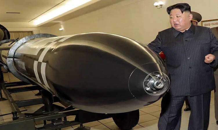 North Korea: तनाव के बीच परमाणु युद्ध की धमकी! दक्षिण कोरिया-अमेरिका के सैन्य अभ्यास से बौखलाया उत्तर कोरिया