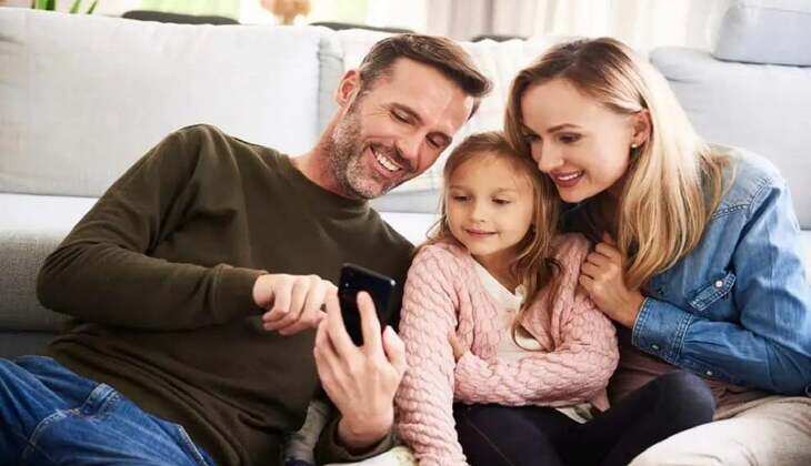 Investment Tips: लॉन्&zwj;ग टर्म रिटर्न के लिए करें सोना में निवेश,  3 काम की इनवेस्&zwj;टमेंट टिप्स