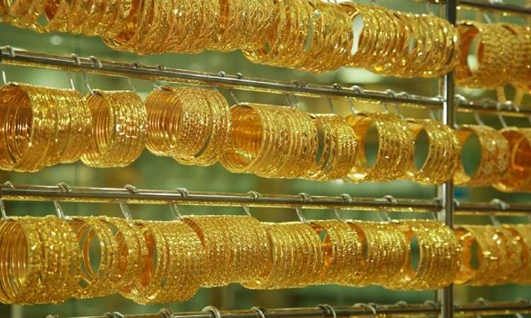 Gold Price: सस्ता हुआ सोना, अब किसी बात का नहीं रोना, देखें बाजार में क्या चल रहा है रेट