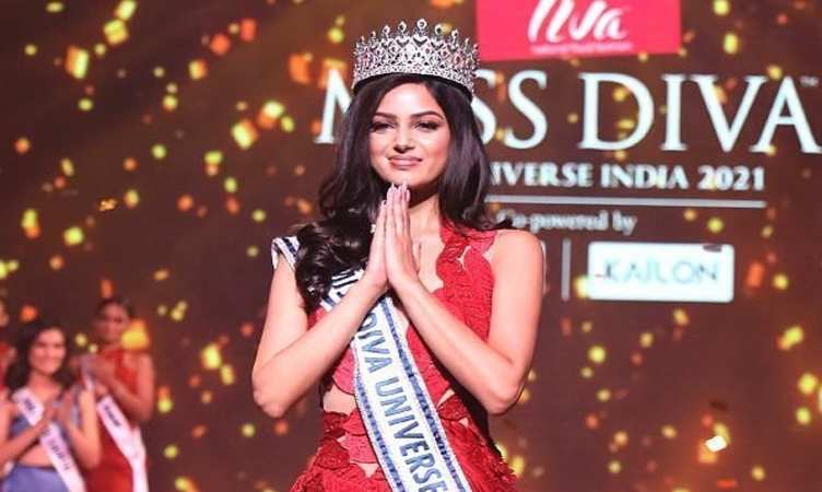 Harnaaz Sandhu ने पहना Miss Universe India 2021 का ताज, जानिए कौन है ये पंजाब की शान