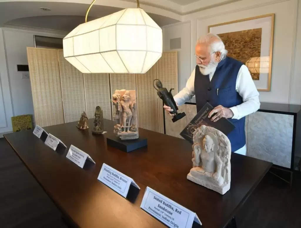 PM Modi US Visit : अमेरिकी दौरे पर पीएम मोदी की बड़ी उपलब्धि, चोरी-तस्करी के जरिए अमेरिका पहुंची 157 पुरावशेष भारत को लौटाईं गई