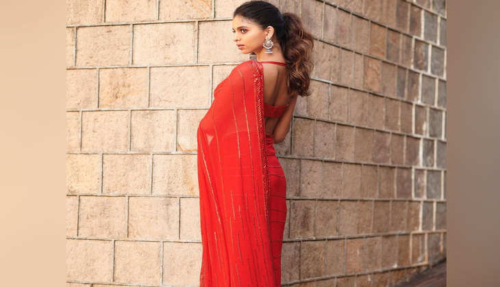 Suhana Khan In Saree: वेस्टर्न लुक पर भारी पड़ा सुहाना खान का रेड साड़ी में खूबसूरत अवतार
