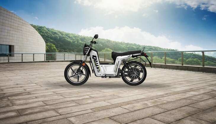 Electric Bike: मात्र 80 रुपए में दिल्ली से लखनऊ दौड़ेगी ये जबरदस्त इलेक्ट्रिक बाइक, दमदार रेंज और फीचर्स देख हो जाएंगे दंग!