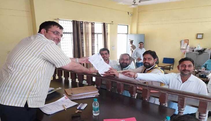 Noida: दादरी से रीता भाटी और जेवर से रवि राय ने दाखिल किया नामांकन पत्र, देखें लिस्ट