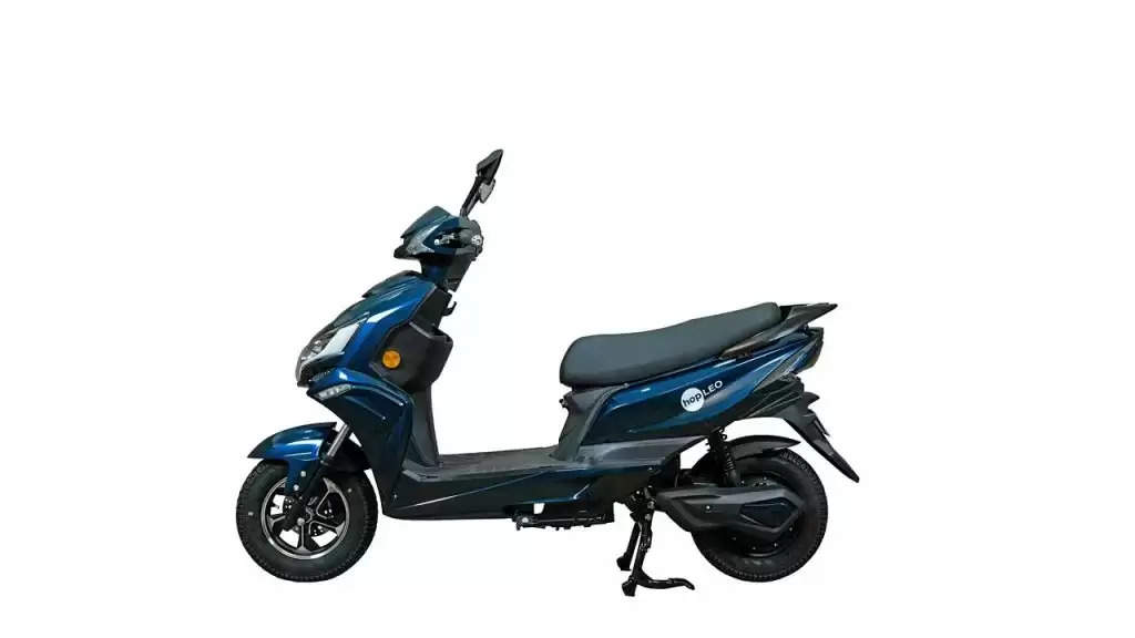 इस बेहतरीन electric scooter में हैं बेहद एडवांस्ड फीचर्स, रेंज भी 100 से ज्यादा, अभी जानें कीमत