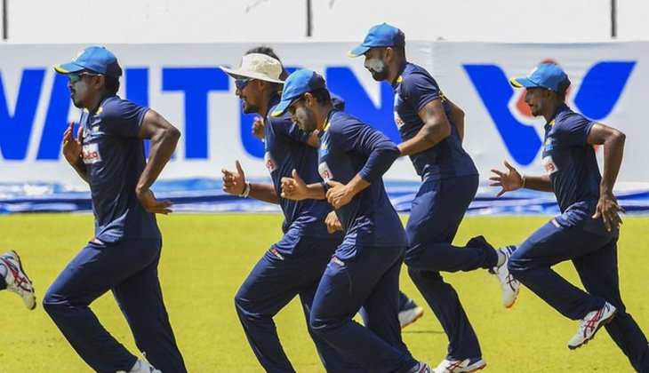 बिना कॉन्ट्रैक्ट के इंग्लैंड का दौरा करने को श्रीलंकाई टीम तैयार, पहले किया था बगावत
