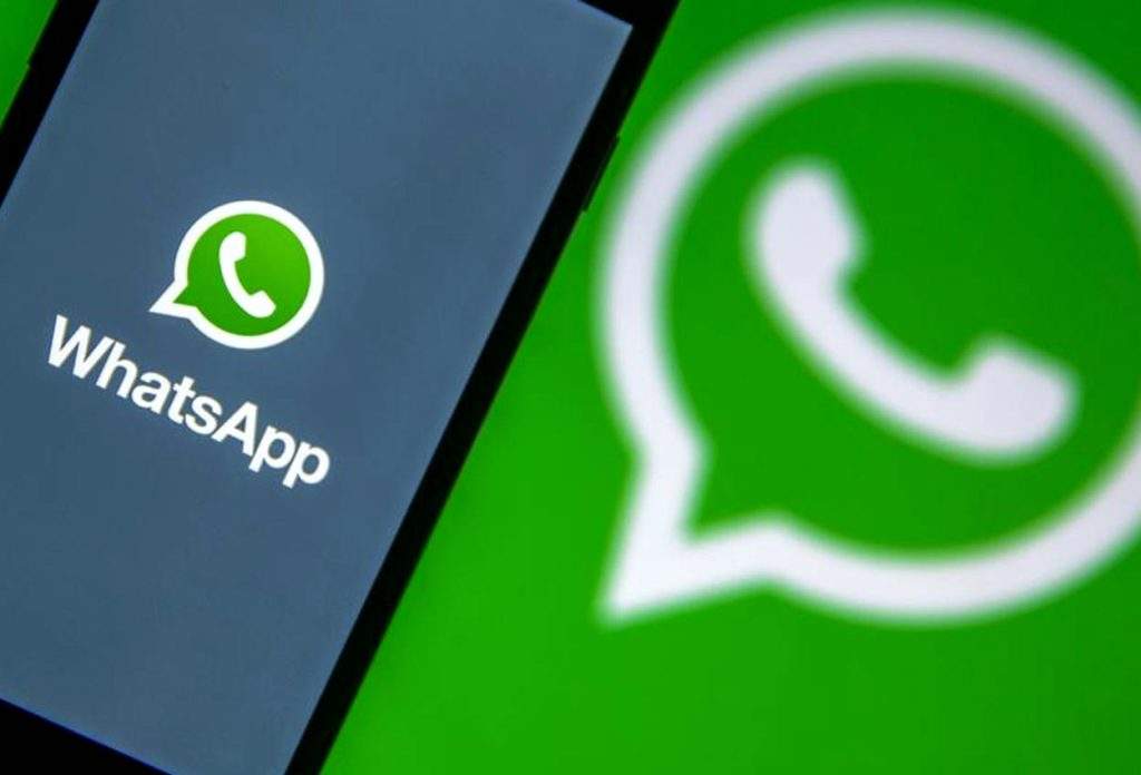 WhatsApp Trick: अगर कहीं खो जाए आपका पार्टनर तो व्हाट्सएप से कैसे ट्रैक करें उसकी लाइव लोकेशन, जानें तुरंत