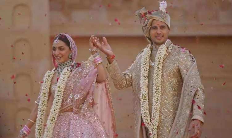 Sidharth Kiara Wedding Video: कियारा ने शेयर किया अपनी शादी का खूबसूरत वीडियो, डांस करते हुए पहनाई वरमाला