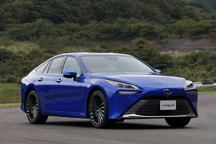 Toyota ने इस कंपनी से मिलाए हाथ, अब दोनों मिलकर बनाएंगी हाइड्रोजन प्यूल कार, इतनी होगी इन गाड़ियों की कीमत, अभी जानें डिटेल्स