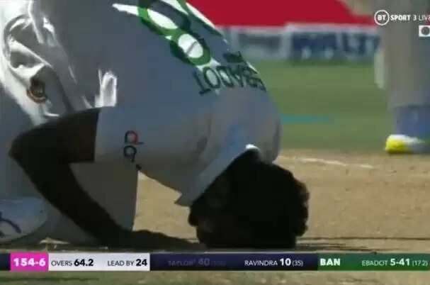 Video: टेस्ट मैच में बल्लेबाज को आउट करने के बाद गेंदबाज ने क्यों किया सलाम, देखें वीडियो