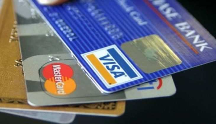 ATM Card vs DEBIT Card: इन दोनों कार्ड में होता है मामूली सा अंतर, जानकर उड़ जाएंगे आपको होश