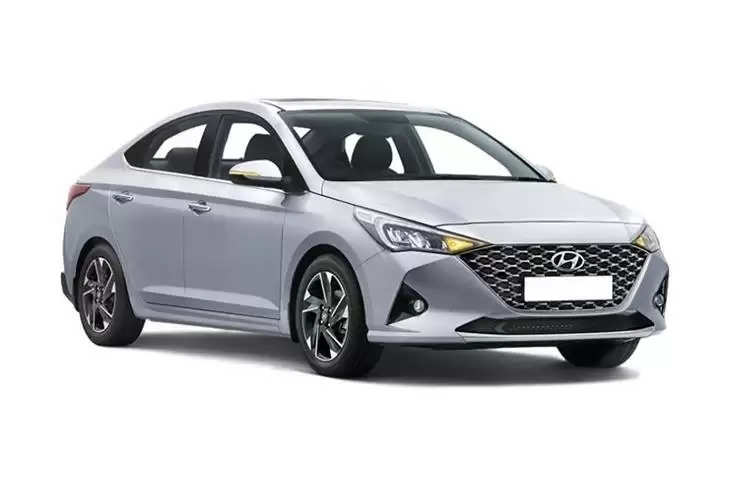देश की सबसे luxurious कार Hyundai Verna यहां मिल रही महज आधी कीमत पर, अभी देखें कहीं हाथ से न निकल जाए ये शुनहरा मौका