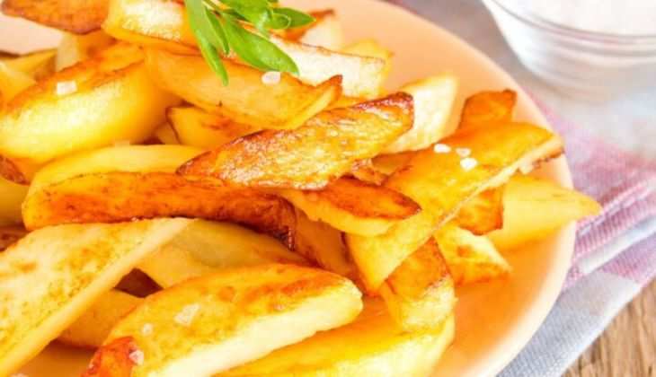 French Fries Recipe: चाय के साथ उठाएं फ्रेंच फ्राइस का लुत्फ, घर पर तैयार करने की नोट करें आसान रेसिपी