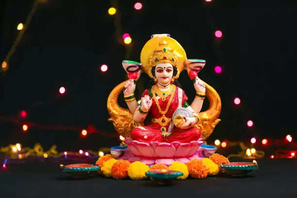 Vastu tips for goddess laxmi: जीरे का ये अनोखा उपाय दूर कर देगा आपकी सारी परेशानियां….
