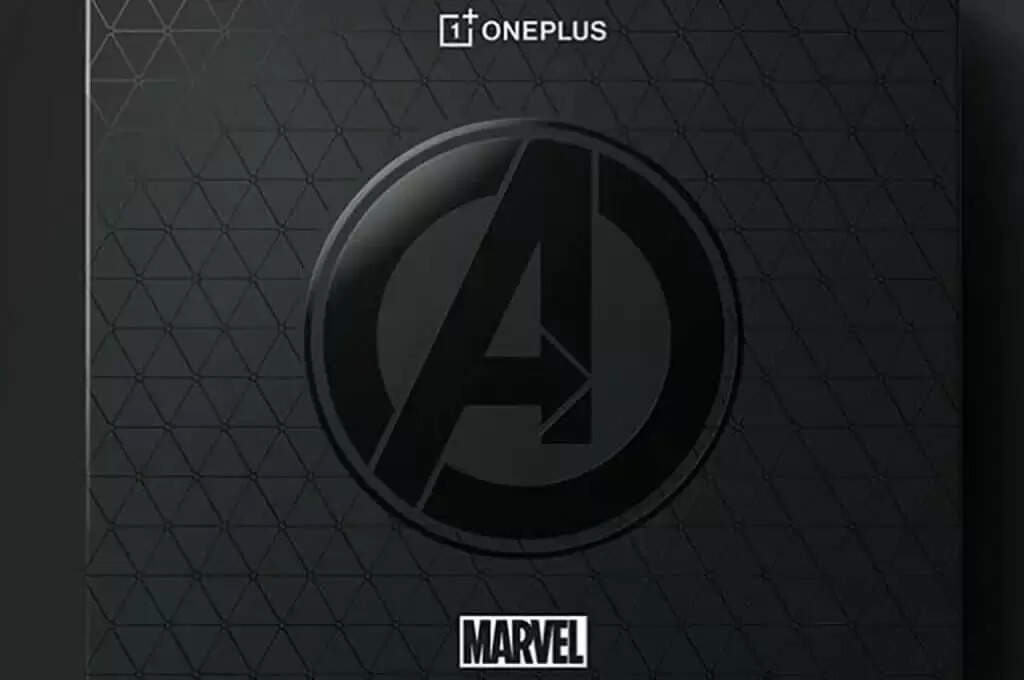 OnePlus 10T Marvel Edition: जल्द ही सुपर हीरो की डिजाइन के साथ मिलेगा 5G स्मार्टफोन, जानें कीमत