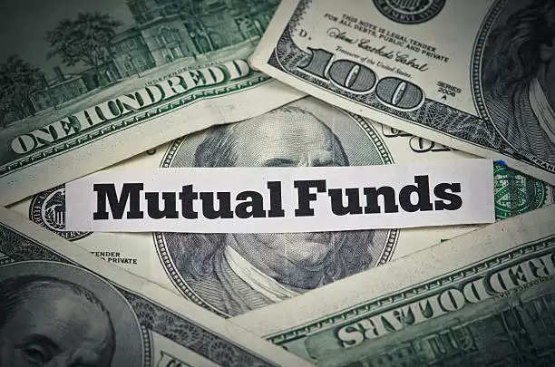 Mutual Funds: धांसू योजना! आप भी चाहते हैं कम समय में ज़्यादा मुनाफा? तो जल्द पढ़े यह खबर