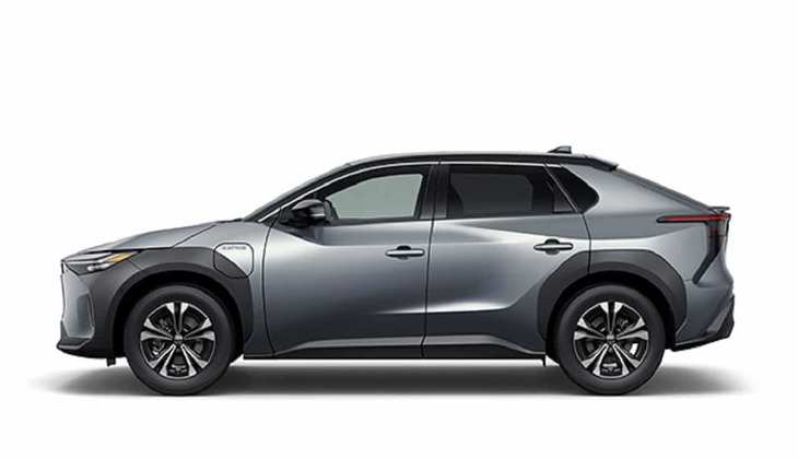 Toyota New SUV: जल्द बाजार में दस्तक देगी टोयोटा की प्रीमियम इलेक्ट्रिक SUV, होगी बेहद स्टाइलिश