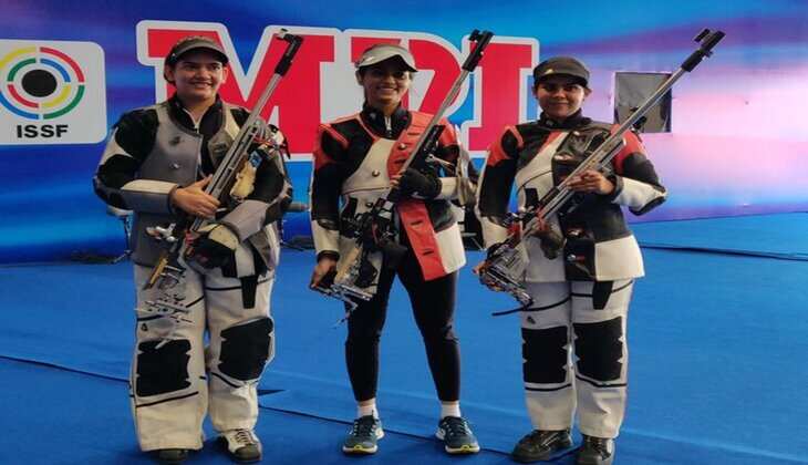 Shooting World Cup: भरतीय महिलाओं ने 50 मीटर राइफल 3 पोजीशन टीम इवेंट में जीता रजत