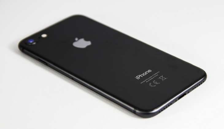 Iphone SE 2022 होगा Apple का सबसे सस्ता 5G स्मार्टफोन, जानें कीमत और स्पेसिफिकेशन