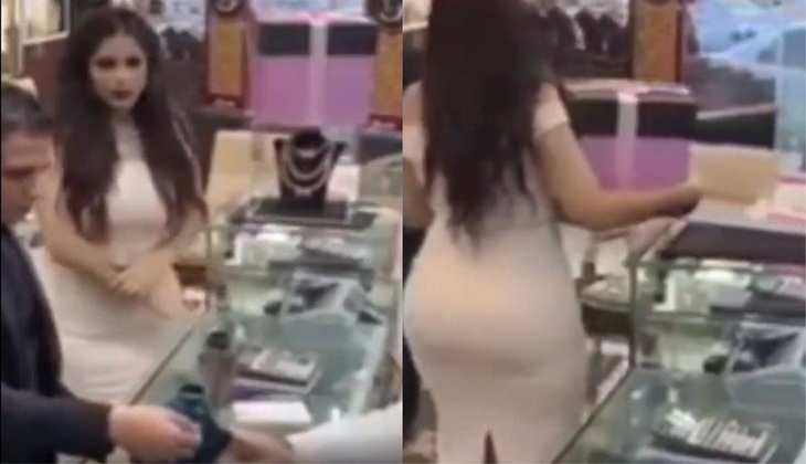 ज्वेलरी की दुकान से खूबसूरत कपल ने स्मार्ट तरीके से की चोरी, वारदात का वीडियो हो रहा वायरल