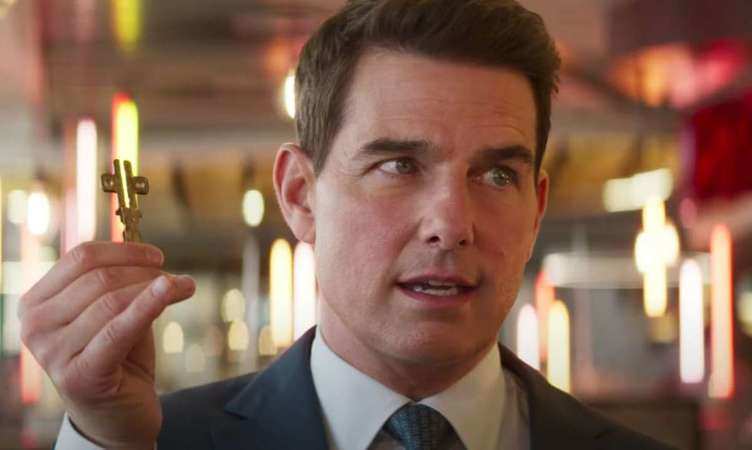 Tom Cruise ने अपनी अपकमिंग फिल्म के लिए किया खतरनाक स्टंट, वीडियो देख आंखें रह जाएंगी खुली
