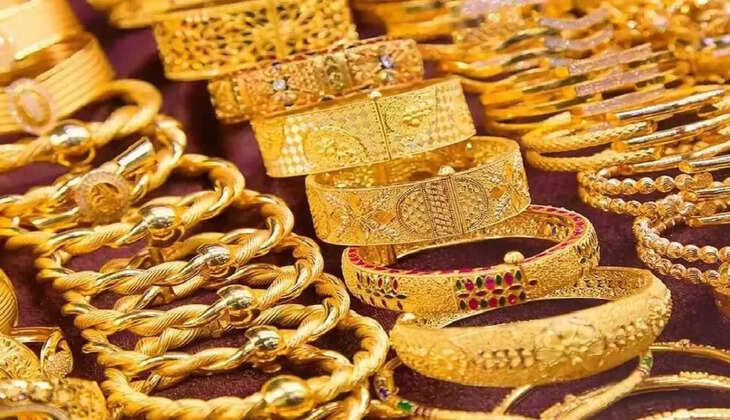 Gold Price Today: 10 ग्राम सोने का हुआ इतना कम रेट, की दुकानों पर उमड़ी भीड़