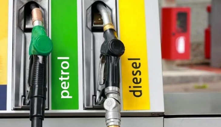 Petrol Diesel Rate: एक बार फिर सस्ता हुआ पेट्रोल-डीजल, जानिए आपके शहर के रेट्स