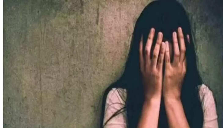 नरेला के एमके स्विमिंग पूल में नौ वर्षीय दो बच्चियों से सामूहिक दुष्कर्म, ठेकेदार व केयर टेकर गिरफ्तार