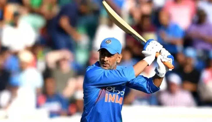 Mahendra Singh Dhoni Cricket Career