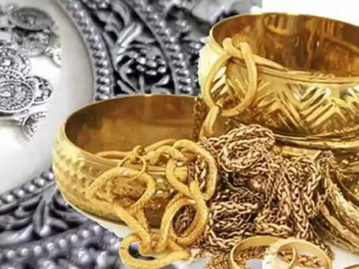Gold Price: दिवाली से पहले सोने के दाम में आई तेज़ी, जानिए 10 ग्राम गोल्ड का रेट