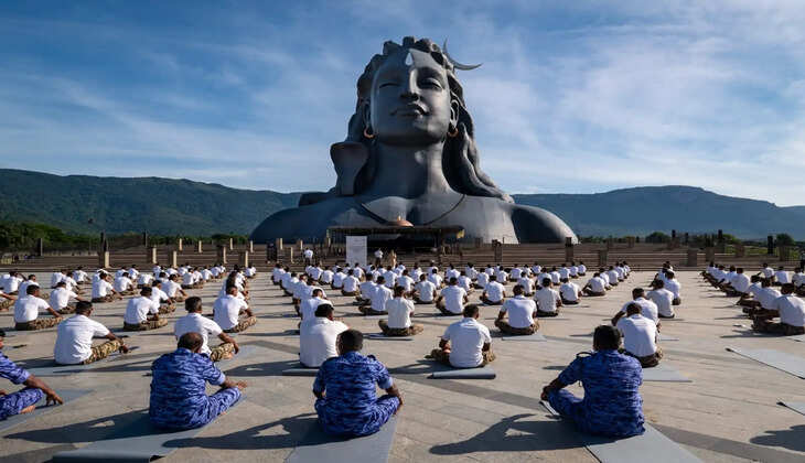 yoga day sadhguru